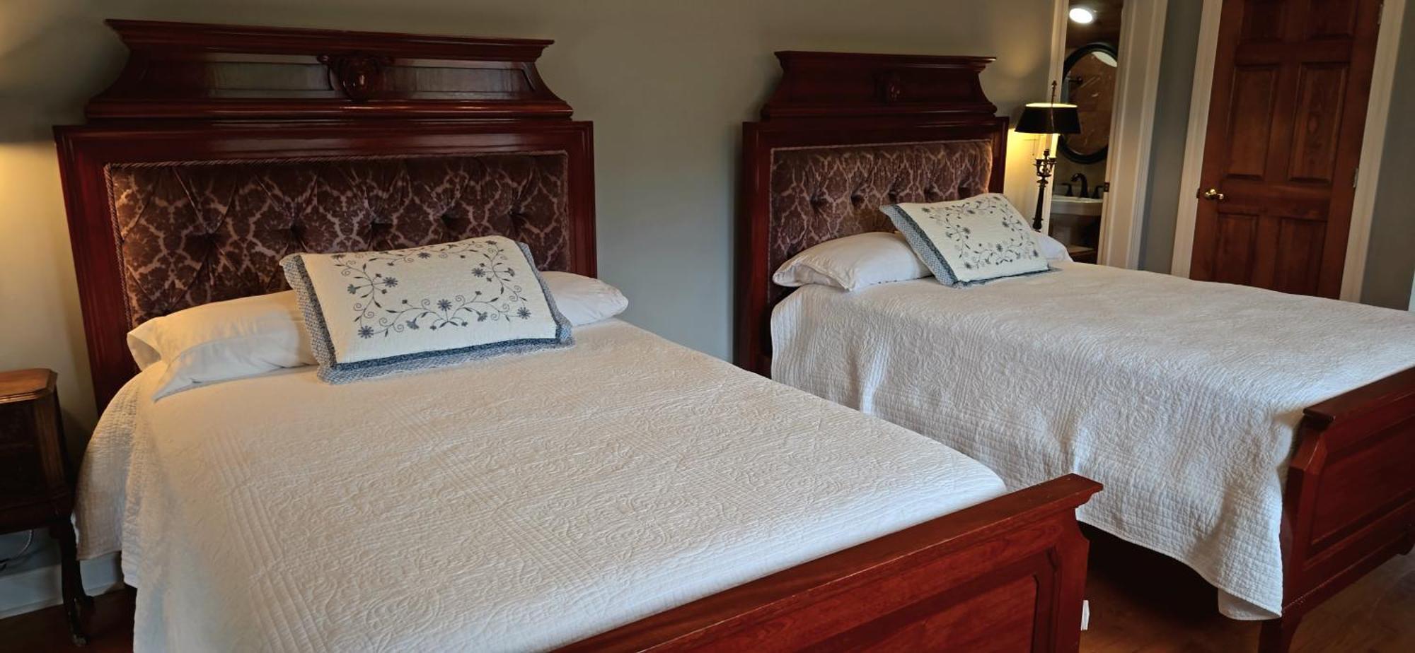 West Park Gardens Hotel คัลเพเพอร์ ห้อง รูปภาพ